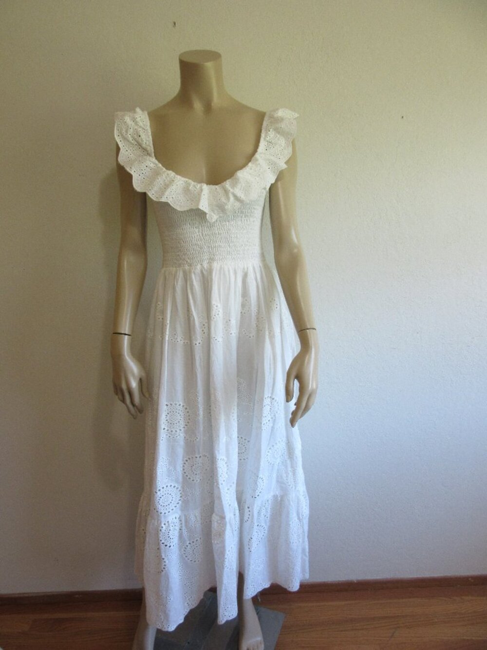 ASTR The Label White M Eyelet Smocked Midi Ruffles Summer Dress-NWT